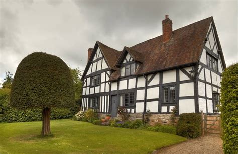 tudor wooden houses uk